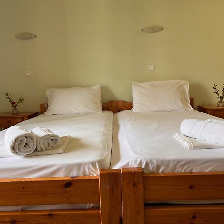 Appartamento Kastro Aggeliki Kardhamili Esterno foto